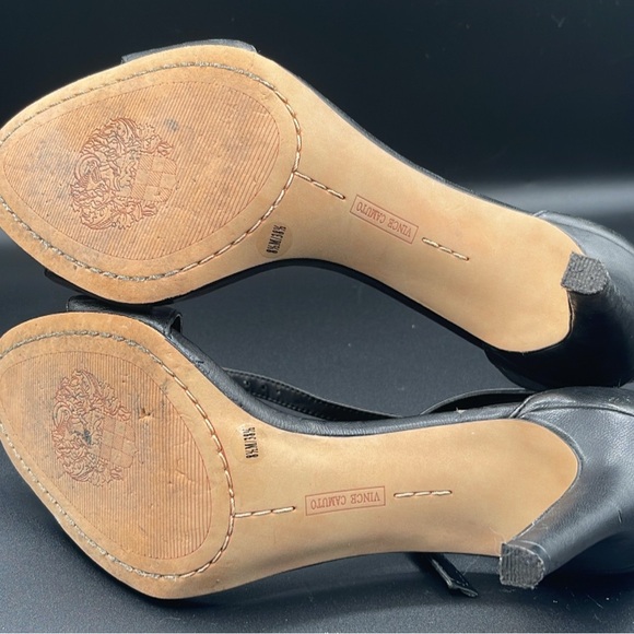Vince Camuto Black Heels Sleek Design - Picture 7 of 8